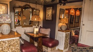 Restaurant - The Swan Inn (Godalming)