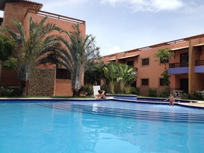 2 outdoor pools, pool umbrellas, sun loungers - CostaSol Pipa (Tibau do Sul)