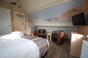 1 bedroom, minibar, in-room safe, blackout curtains - Bij hen op Ameland (Hollum)