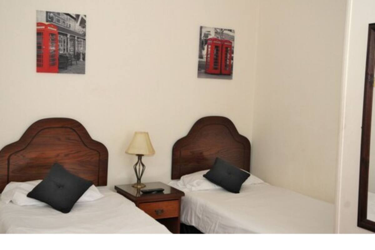 Classic Twin Room | Desk, iron/ironing board (on request), free cots/infant beds