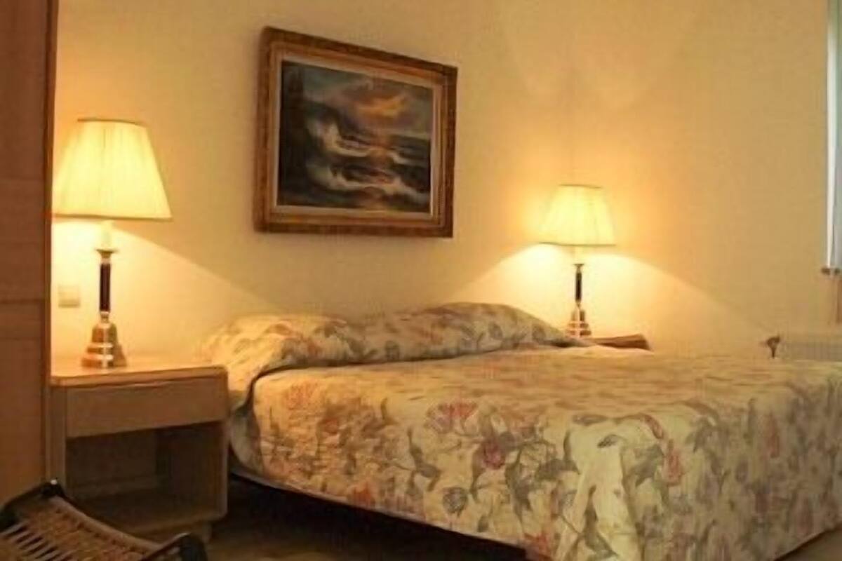 Appartement, terrasse, vue mer (2+2) | Coffres-forts dans les chambres, bureau, fer et planche à repasser