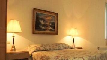 In-room safe, desk, iron/ironing board, free cots/infant beds