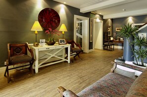 บริเวณนั่งเล่นที่ล็อบบี้