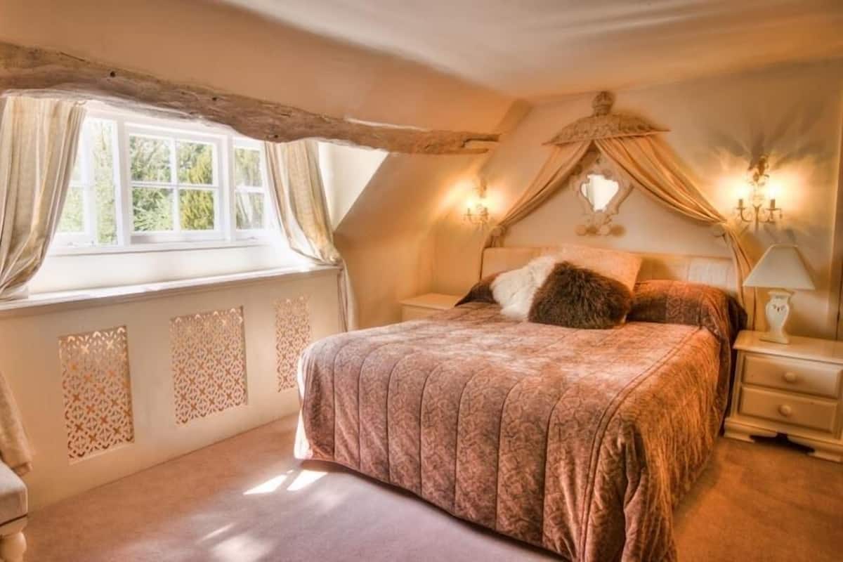 Deluxe Double Room, Non Smoking | Lake view