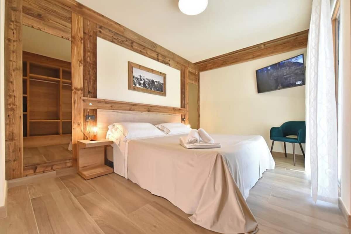 1 habitación y ropa de cama de alta calidad