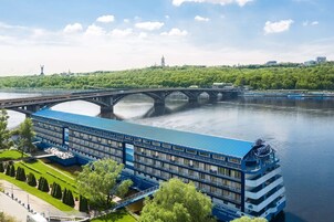 Konaklama yerinin ön cephesi