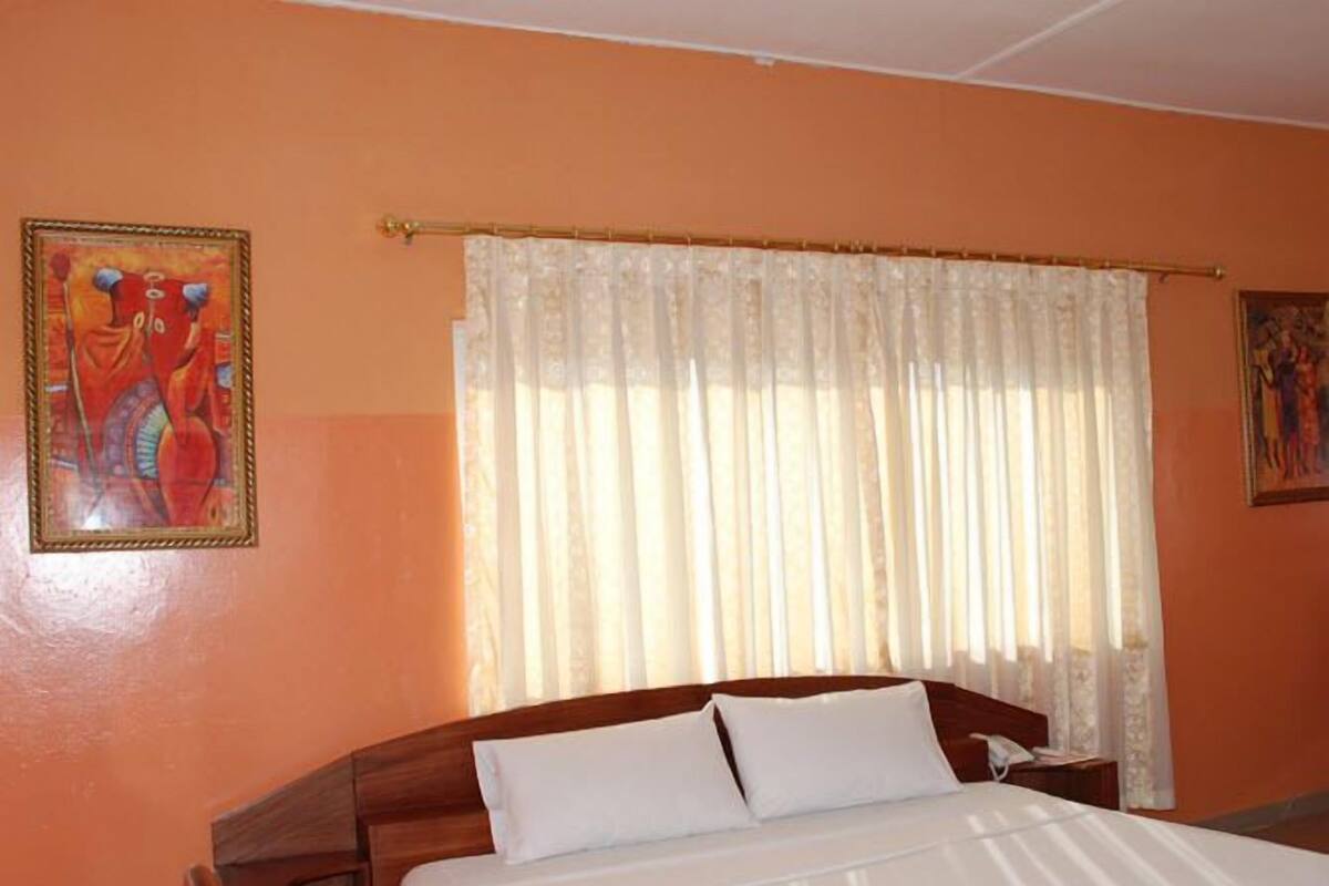Superior Room | Individually decorated, desk, free WiFi, bed sheets