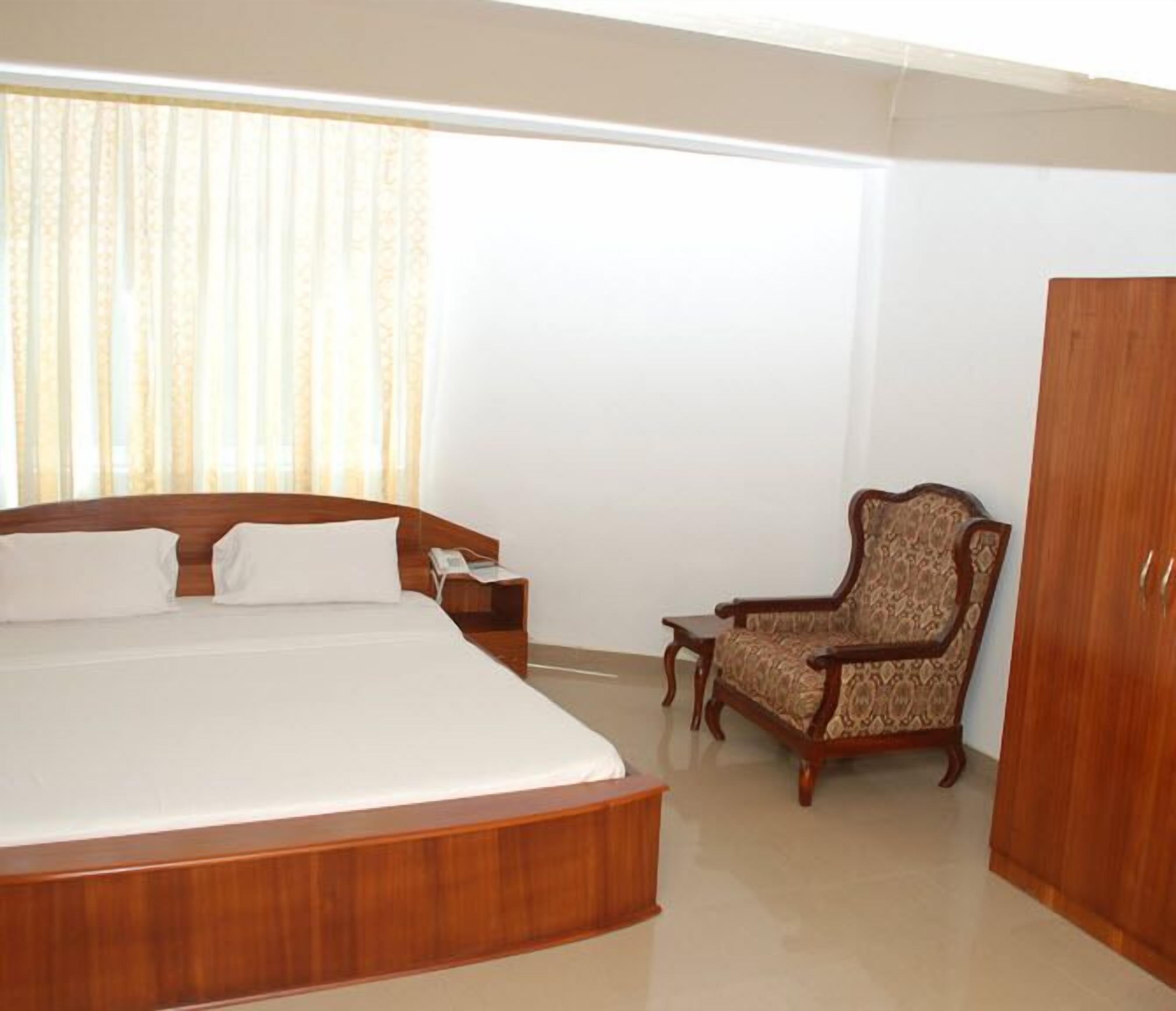 individually decorated, desk, free wifi, bed sheets