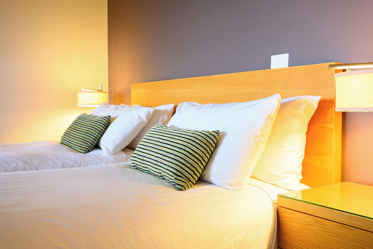 1 bedroom, premium bedding, pillow-top beds, minibar