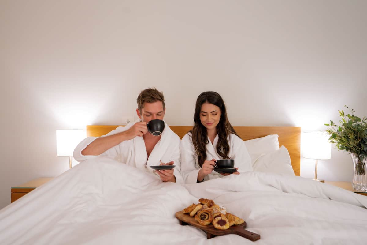 1 bedroom, premium bedding, pillow-top beds, minibar