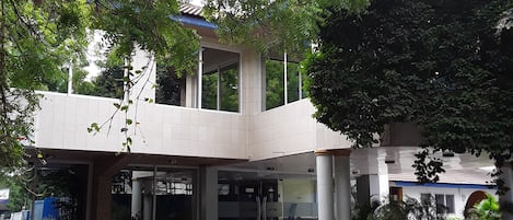 Fachada de la propiedad