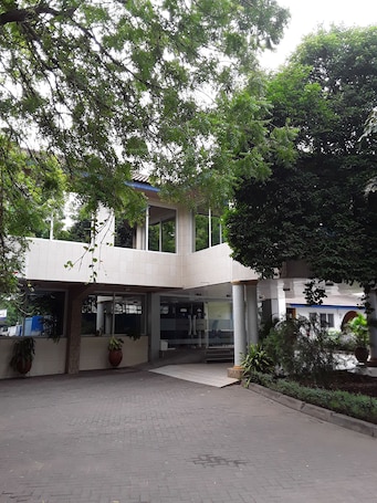 Front of property. Airside Hotel