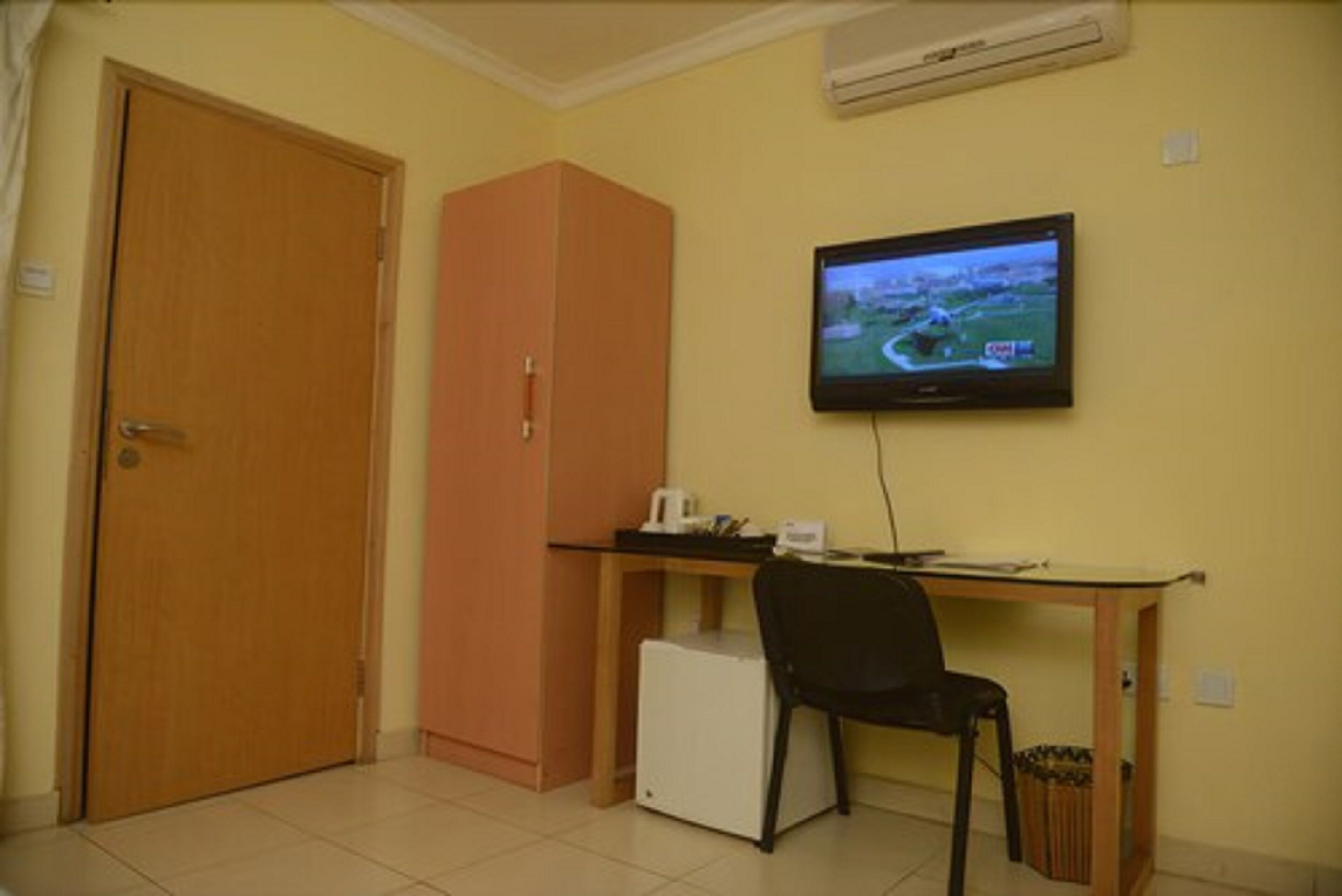 double or twin room | room amenity