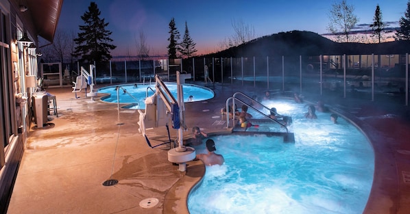 Private pool