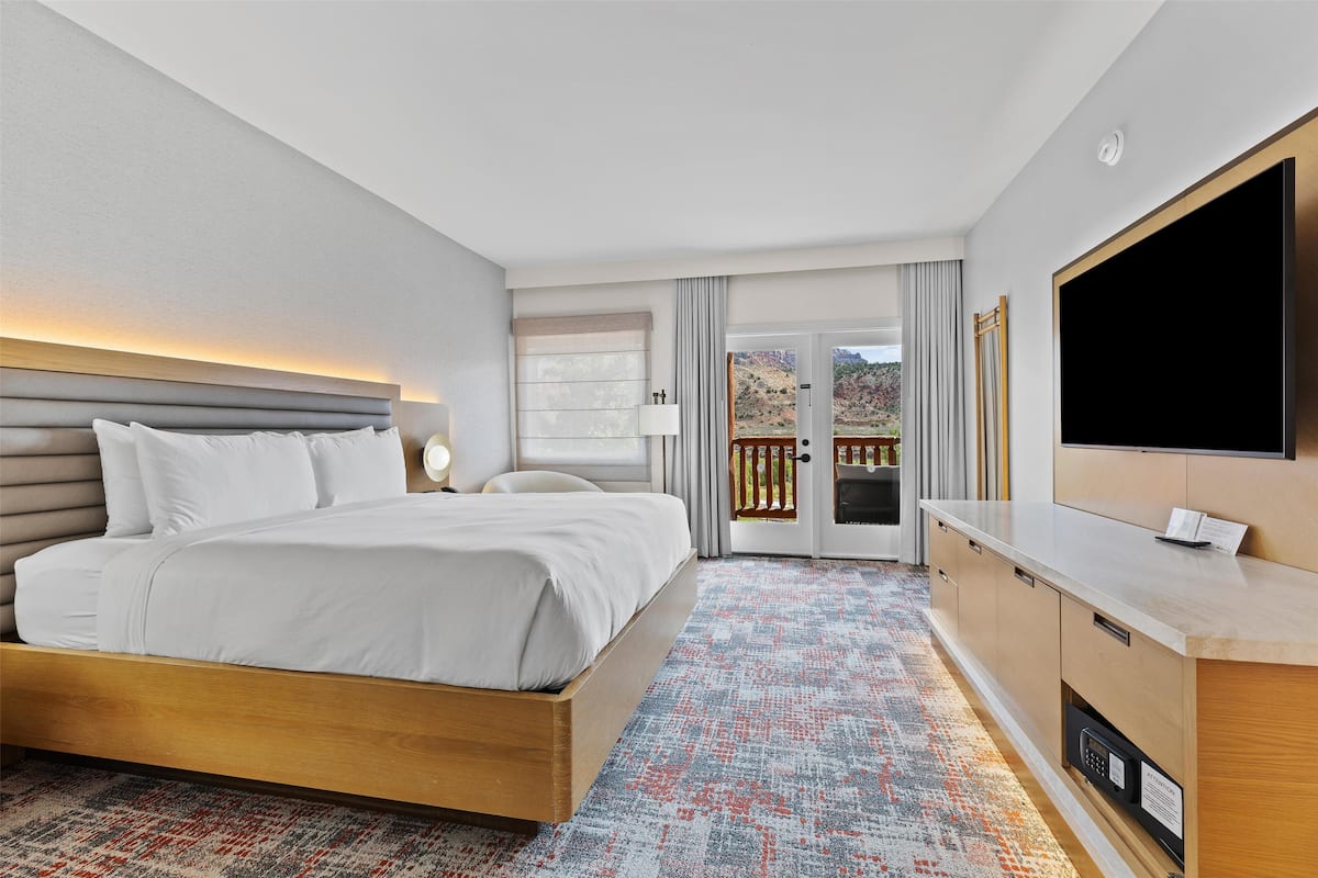 Suite, 1 Bedroom | 1 bilik tidur, peralatan tempat tidur premium, tilam berlapik