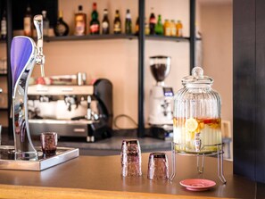 Bar (on property) - Greet Hotel Castres Saïx (Saix)