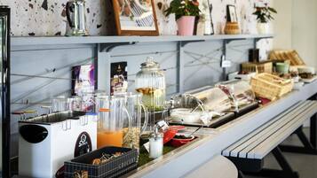 Daily buffet breakfast (EUR 12 per person)