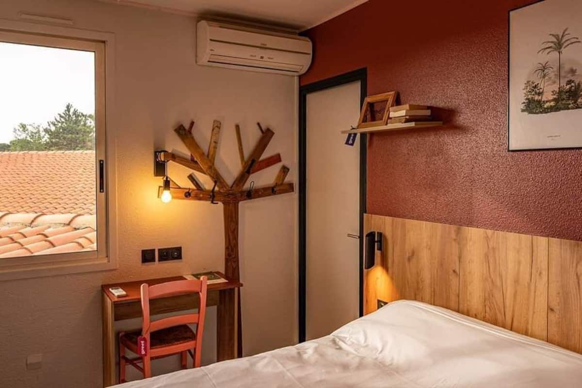 double room, 1 double bed | 1 bedroom, desk, laptop workspace, soundproofing