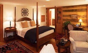 Ropa de cama de alta calidad y escritorio 