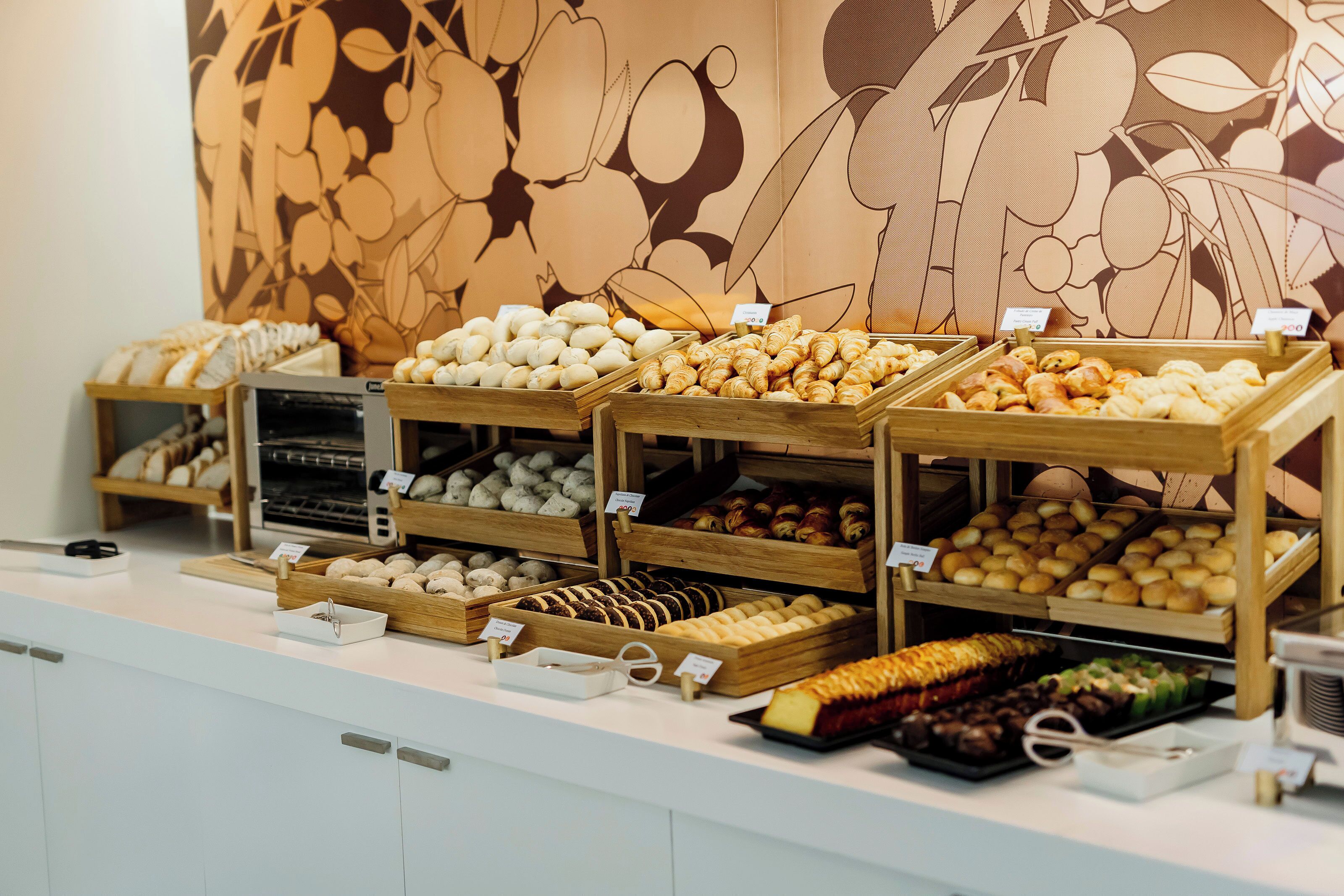 Free buffet breakfast