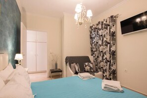 Apartamento, 2 habitaciones | Decoración individual, mobiliario individual, wifi gratis y ropa de cama