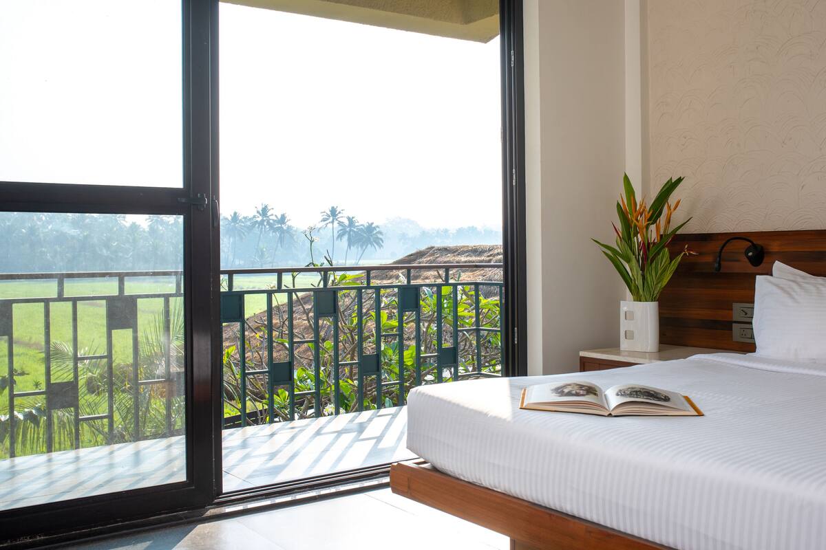 superior double paddy view room. | 1 bedroom, premium bedding, minibar, in-room safe