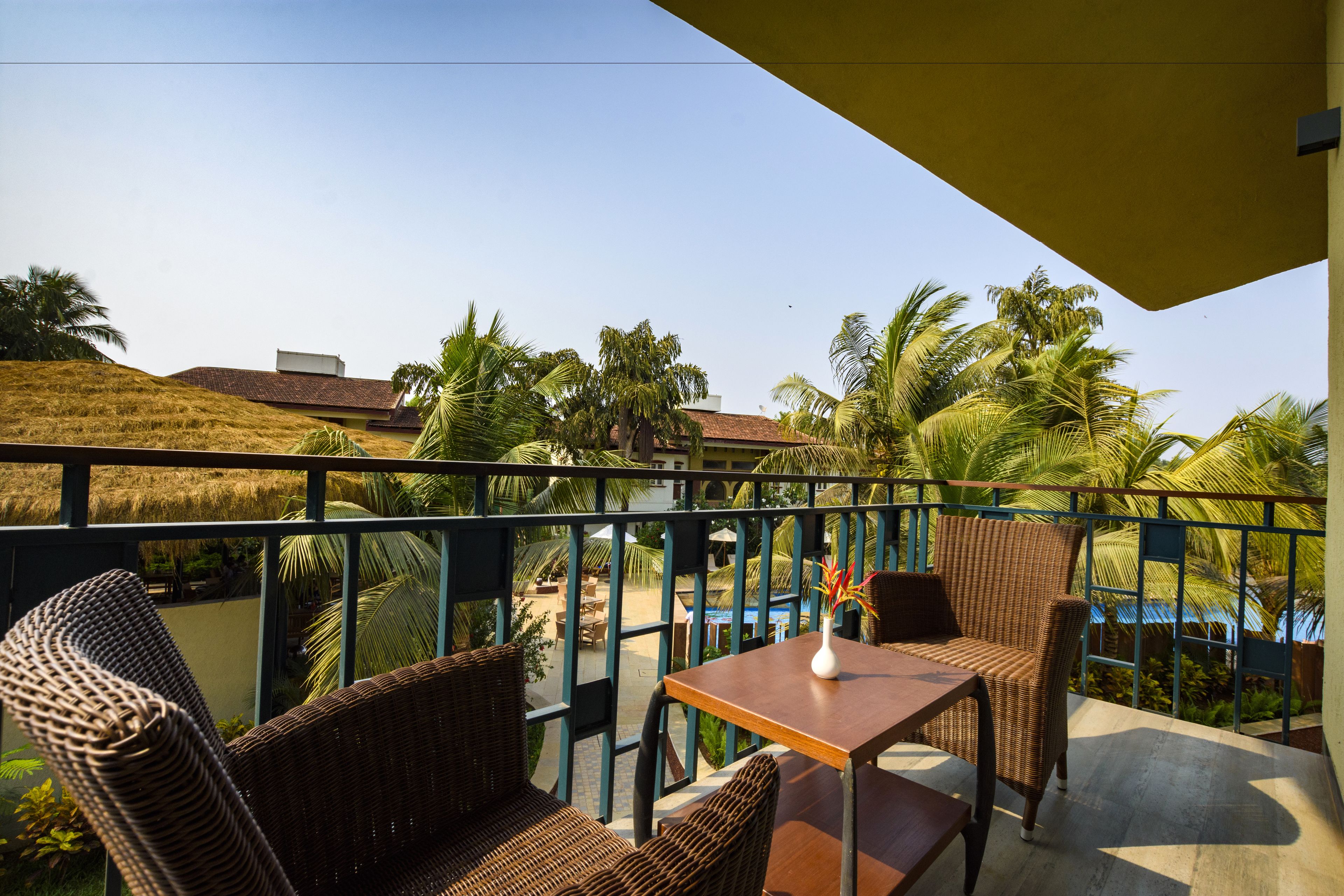 Dobbeltrom – superior, bassengutsikt | Balkong