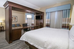 In-room safe, iron/ironing board, free cots/infant beds, free WiFi - Hampton Inn & Suites Baton Rouge/Port Allen (Port Allen)