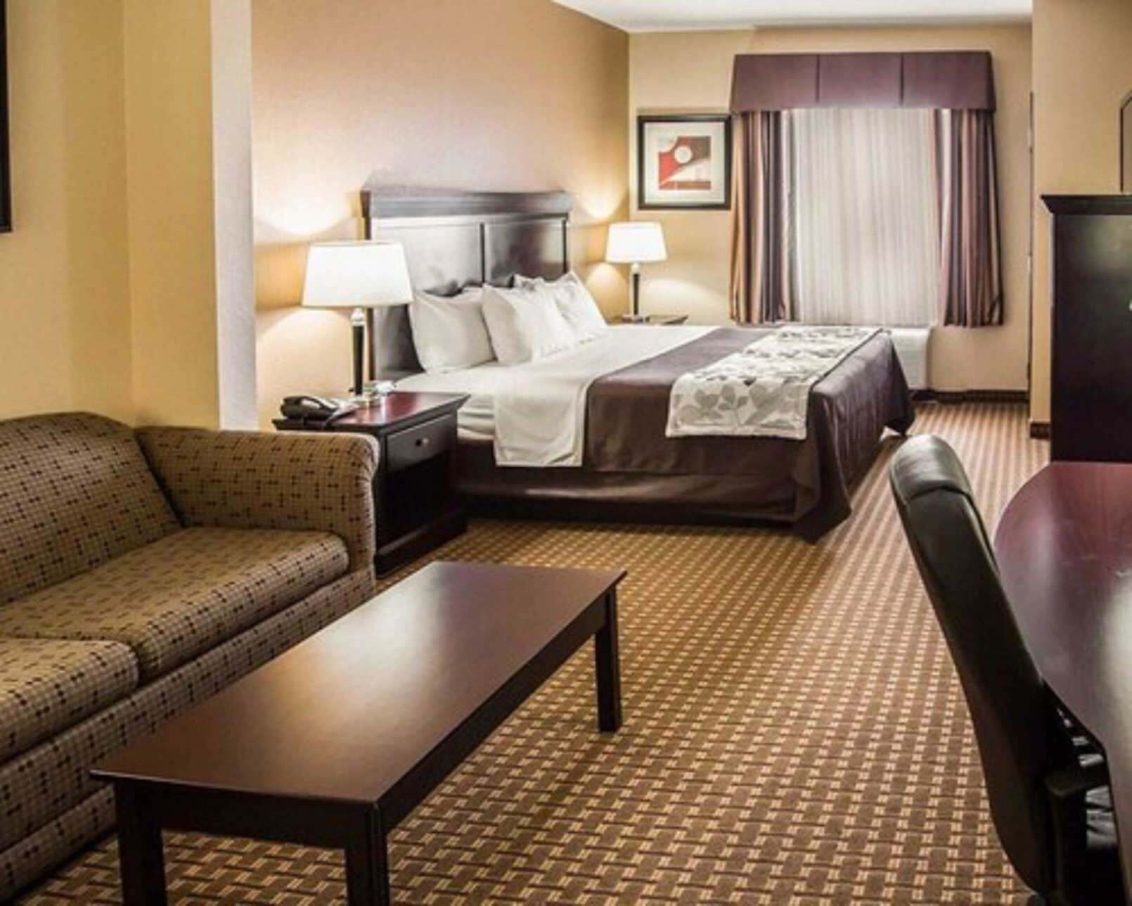 Ropa de cama de alta calidad y escritorio 