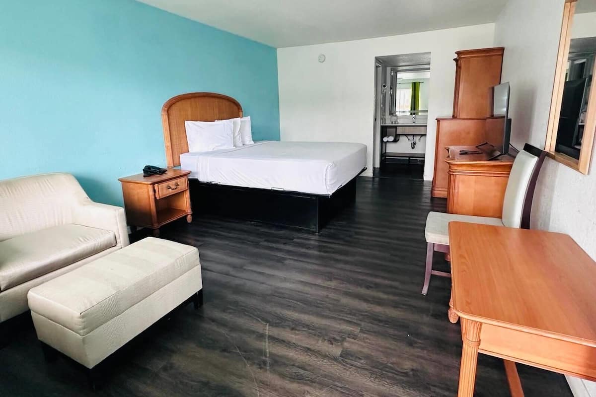 Blackout drapes, iron/ironing board, free WiFi, bed sheets