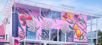 Majestic Minima Hotel