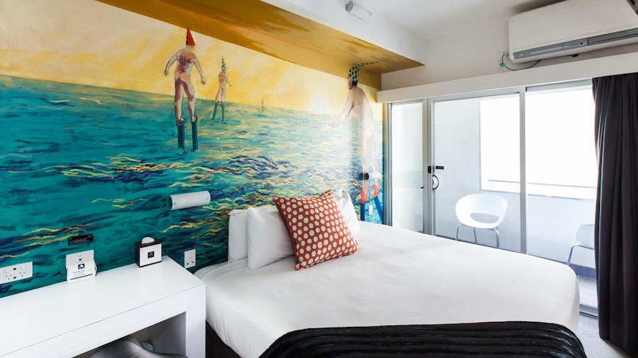 Majestic Minima Hotel