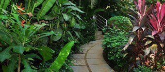 特里薩別墅海灘度假村