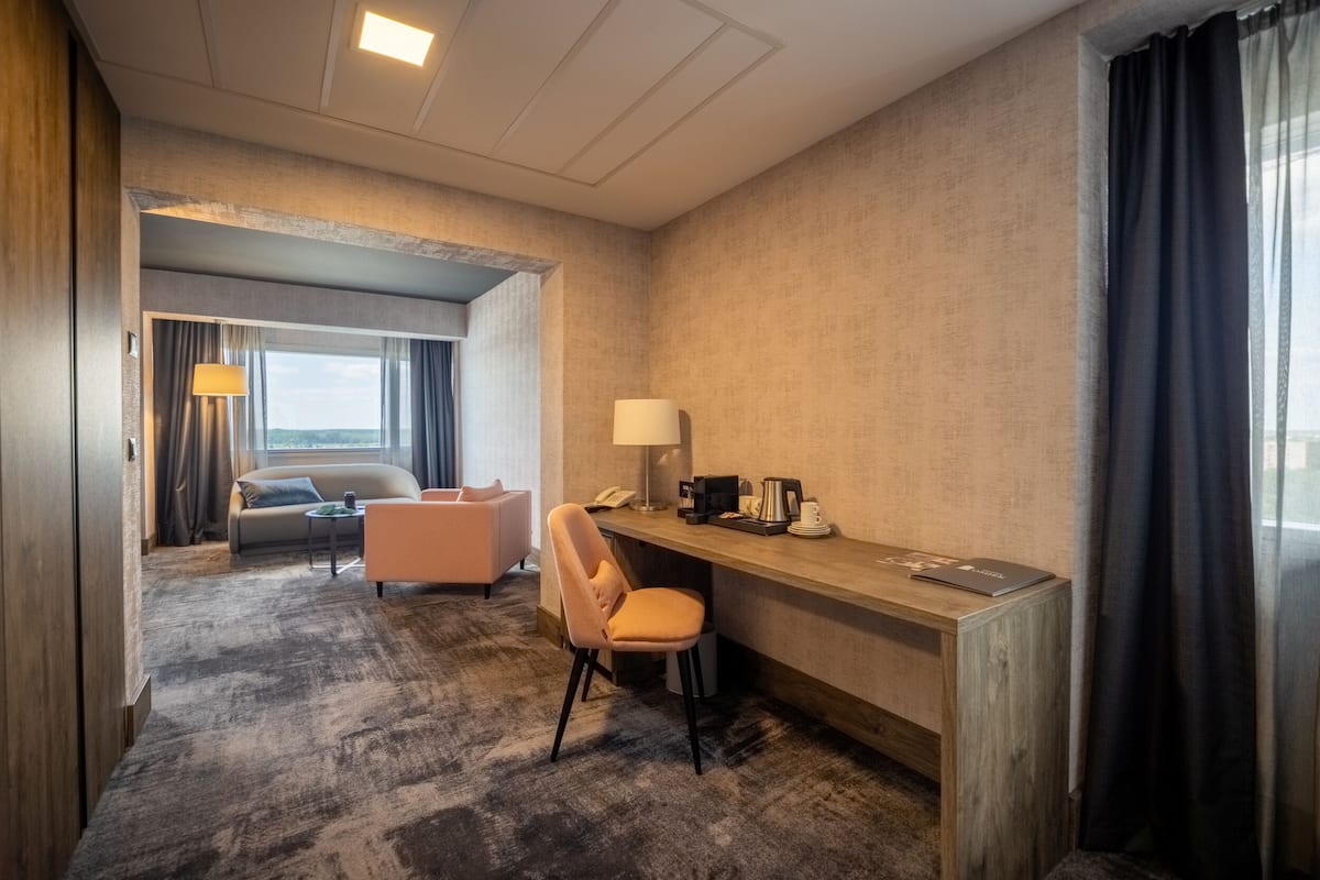 River Executive Suite | 1 sovrum, allergitestade sÀngklÀder, bÀddmadrasser och minibar
