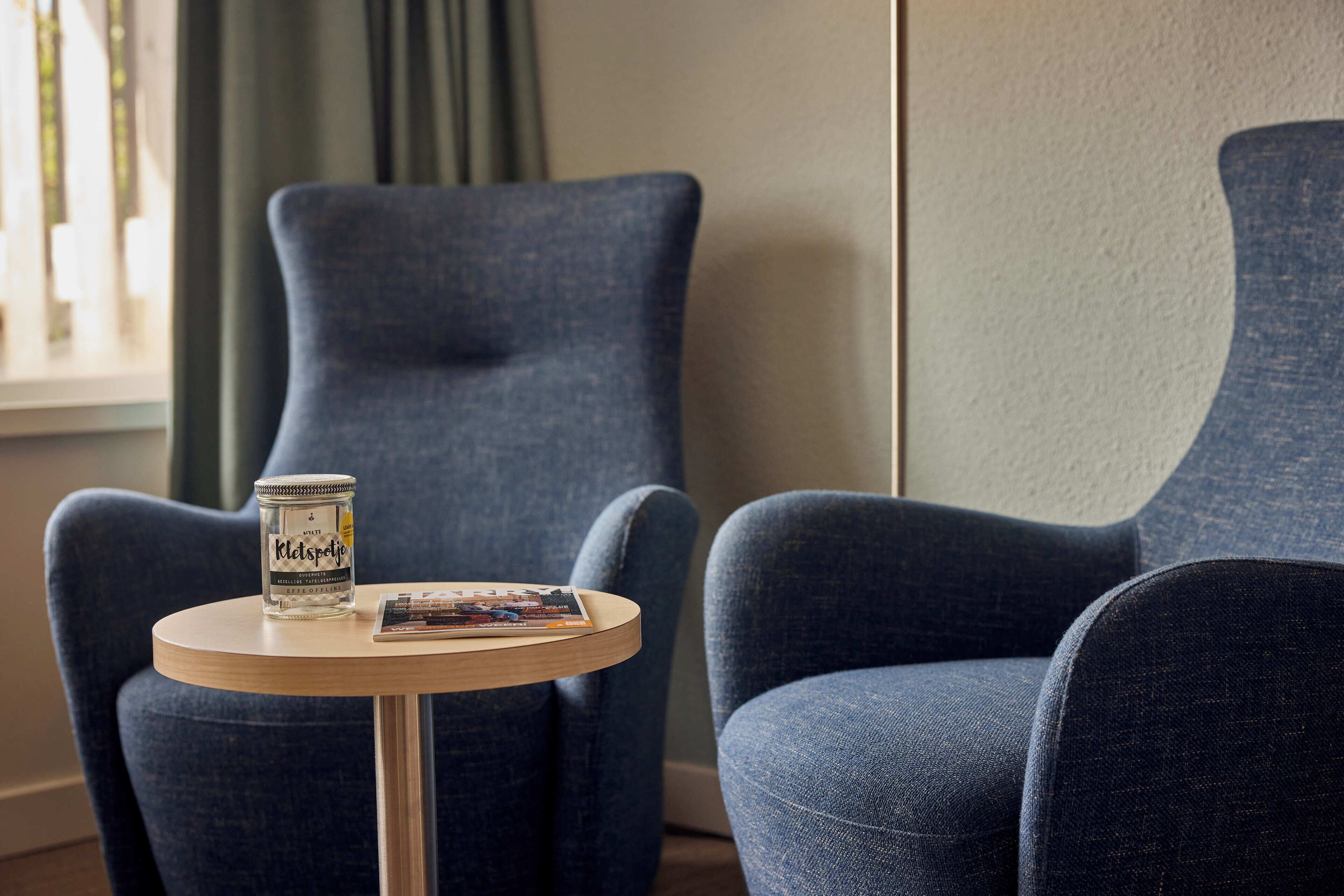 1 bedroom, desk, free wifi, bed sheets