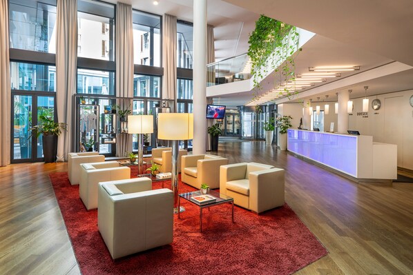 Reception - INNSiDE by Meliá Dresden (Dresden)