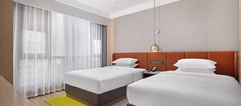 Zhujiangyuan Hotel - Kunming