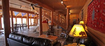 The Lodge At Lolo Hot Springs