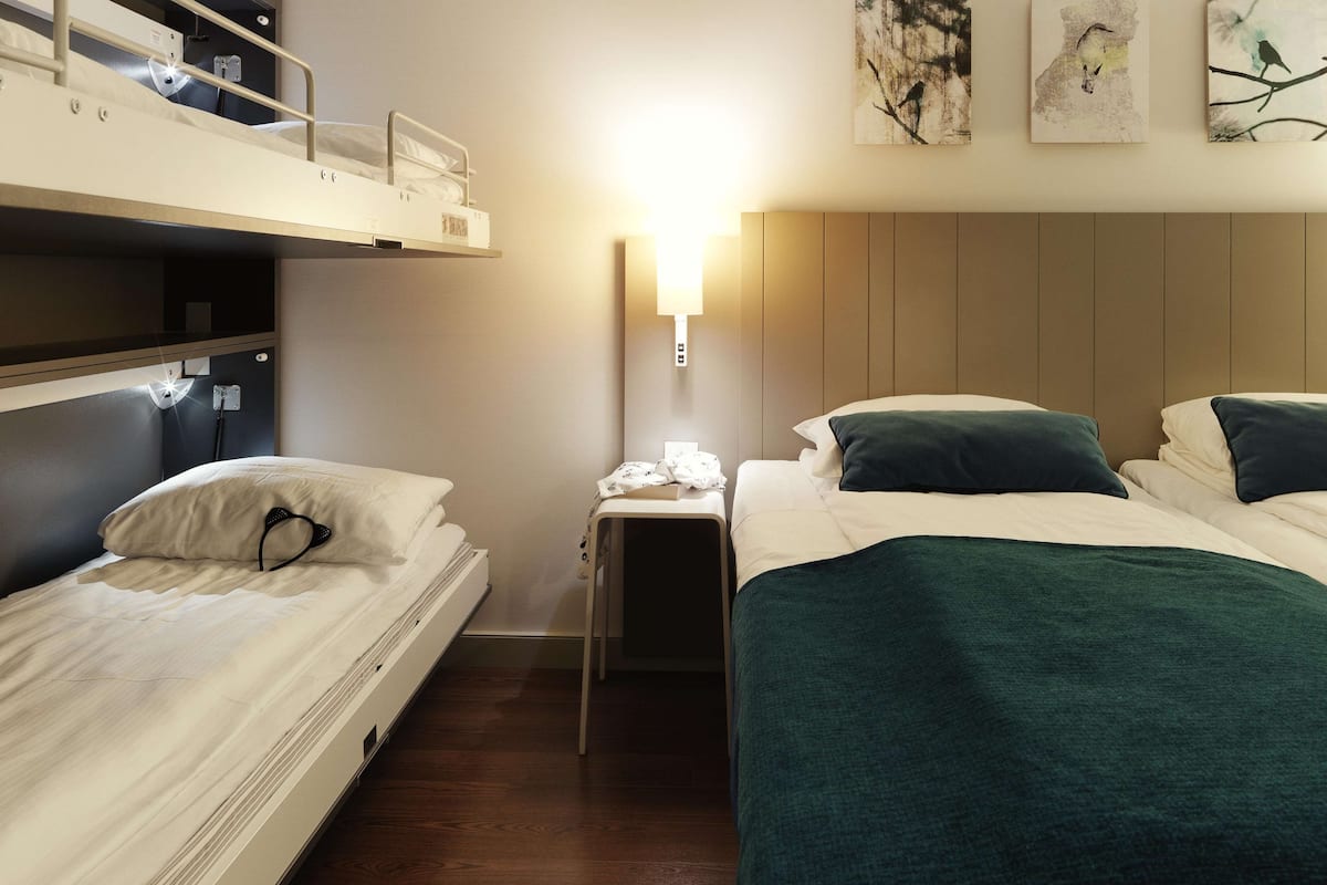 family room (2 single beds+wallbed) | 1 bedroom, in-room safe, desk, soundproofing