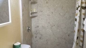 Shower, free toiletries, hair dryer, towels