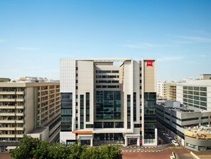 Exterior - ibis Dubai Al Rigga (Dubai)