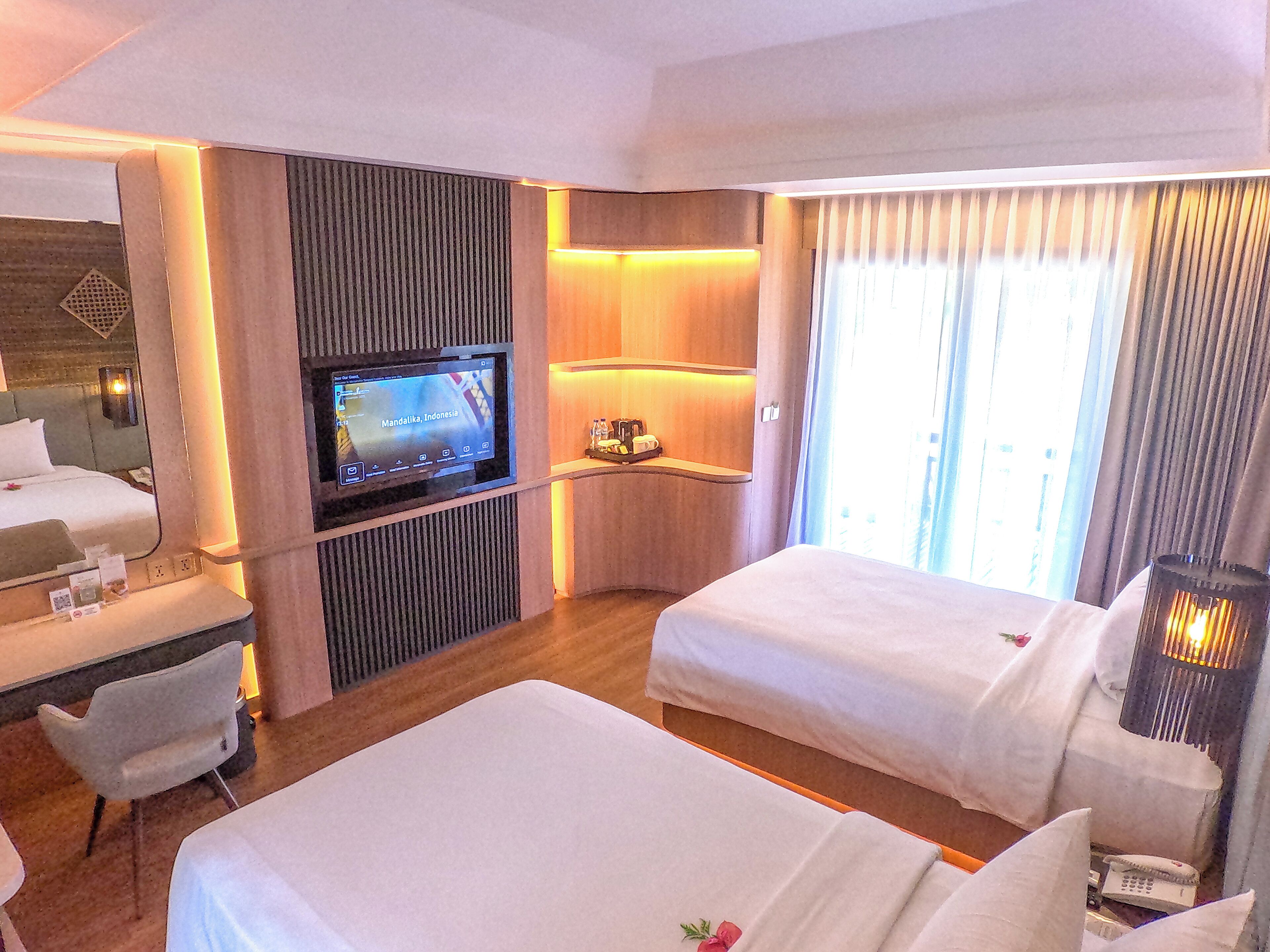 平房, 浴缸, 花园 | 高档床上用品、迷你吧、客房内保险箱、办公桌