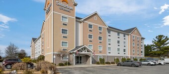 郊区开放式客房 - 近勒琼营地