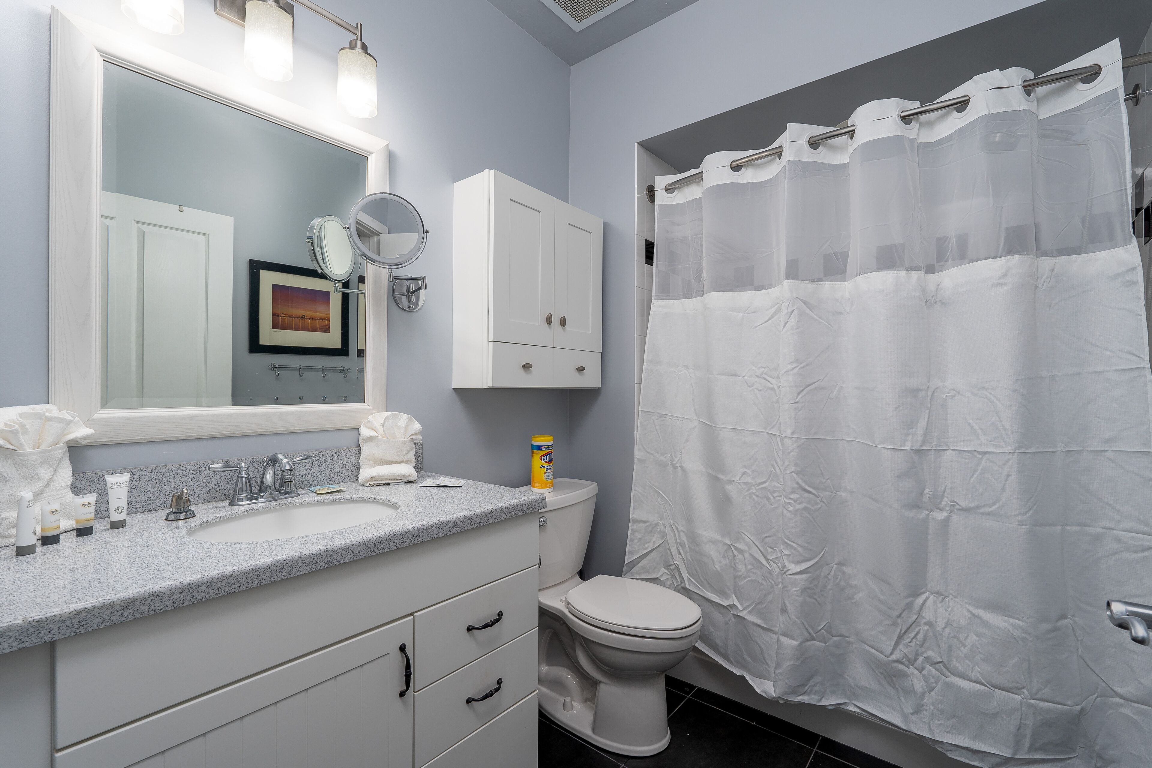 panoramic condo, 2 bedrooms, 2 bathrooms, bay view (unit 312) | bathroom | hair dryer, towels