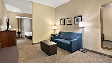 Suite, 1 King Bed with Sofa bed, Accessible, Non Smoking | Laptop workspace, blackout curtains, iron/ironing board