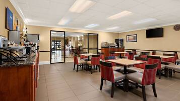 Free buffet breakfast