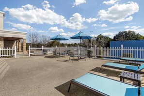 Una piscina cubierta