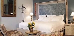 In-room safe, iron/ironing board, free WiFi
