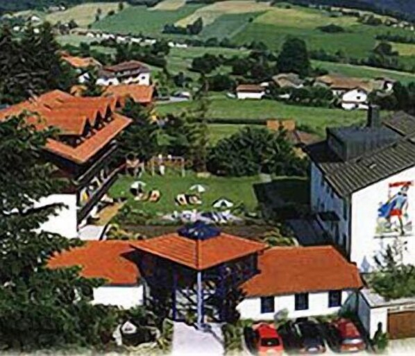 Front of property - Haus Florian (Lam)