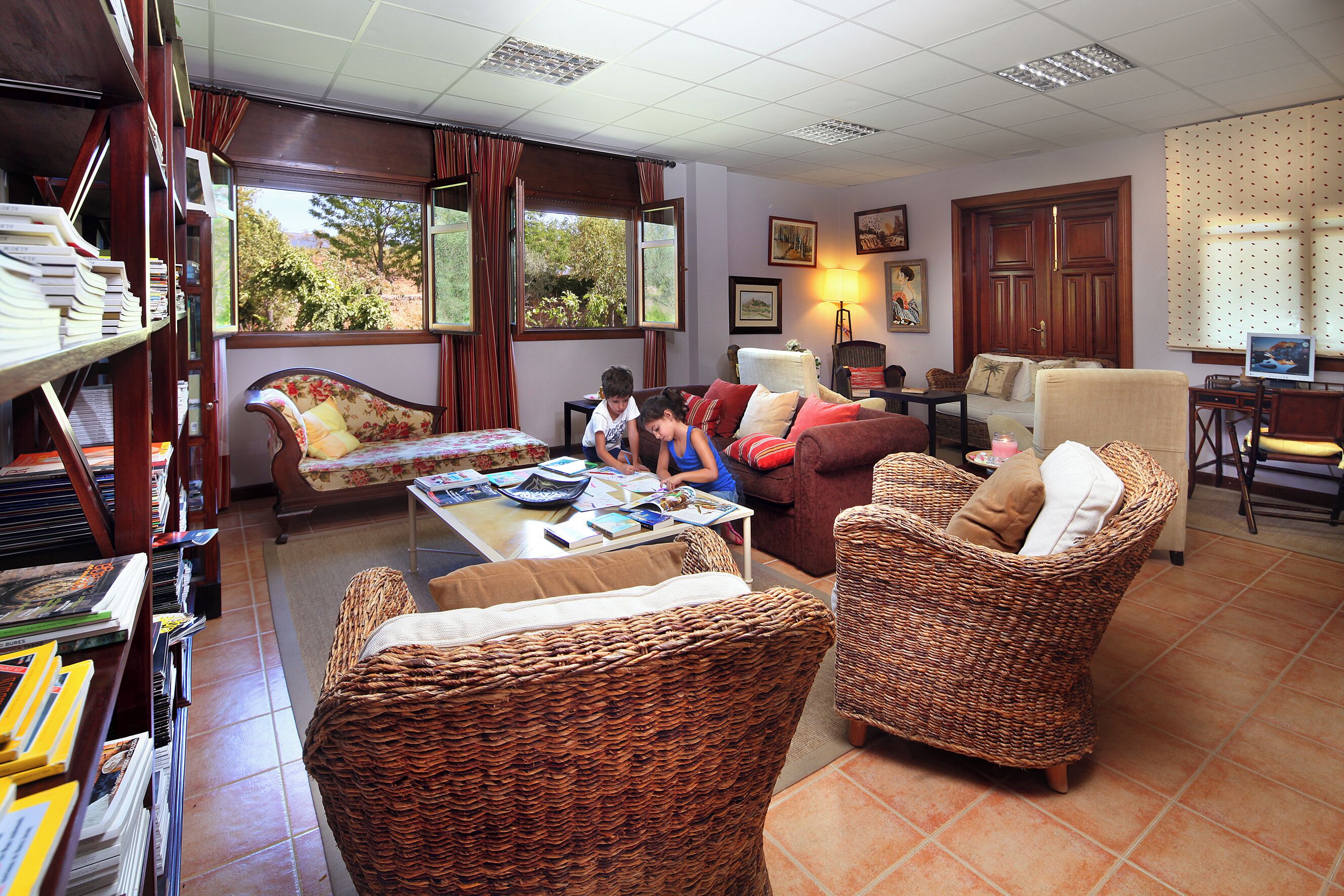 24-inch flat-screen tv with satellite channels